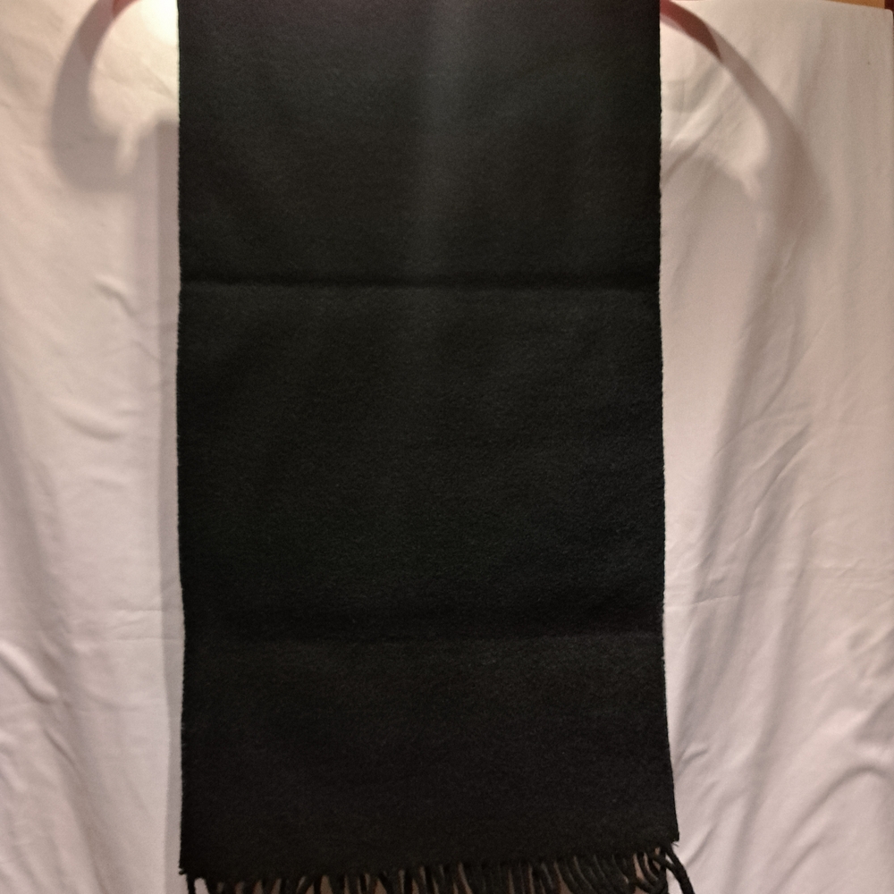 Daniel Hechter Black Wool Scarf with Fringe